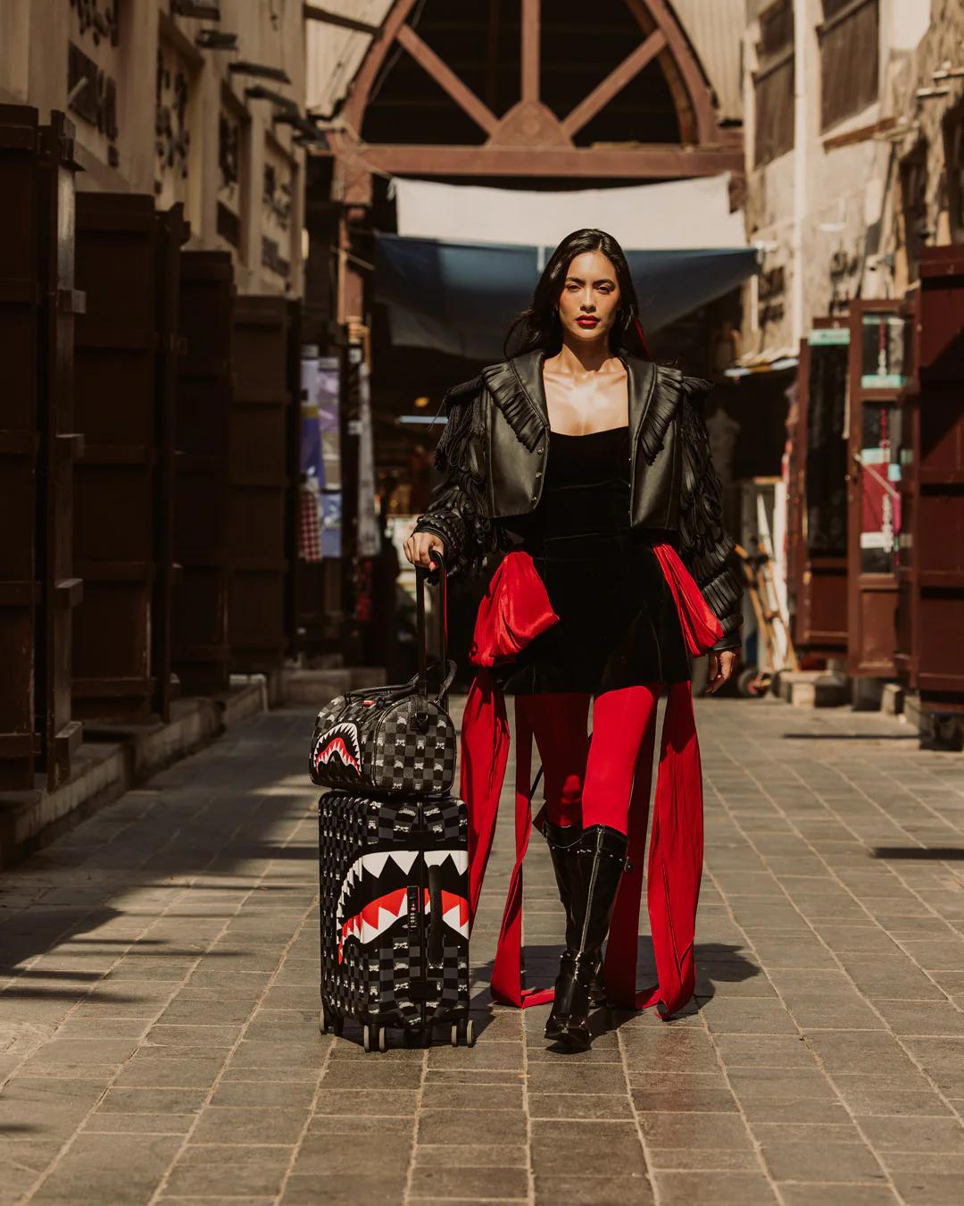 Sprayground Classic | SHARK MOB HIDEOUT CARRY-ON LUGGAGE