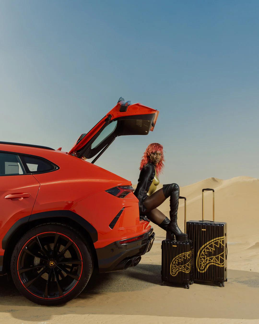 Sprayground Popular | GOLD FANG CARRY-ON LUGGAGE