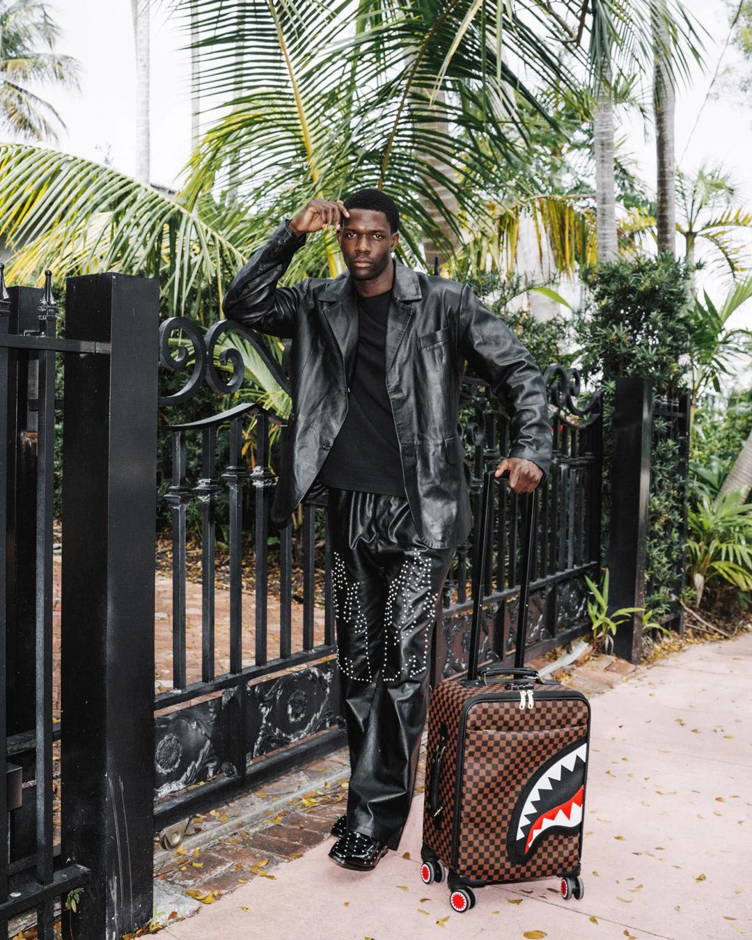 Sprayground Essential | SAWTOOTH SHARKS IN PARIS CARRY-ON LUGGAGE