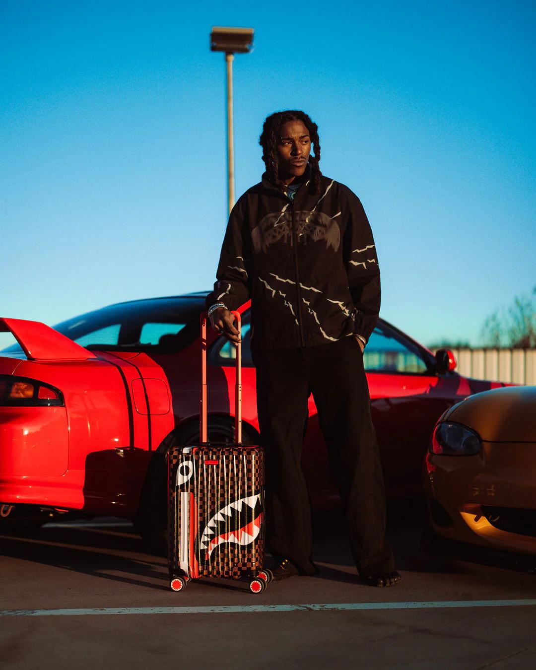 Sprayground Signature | SHARKS IN PARIS GT HARD SHELL CARRY-ON LUGGAGE