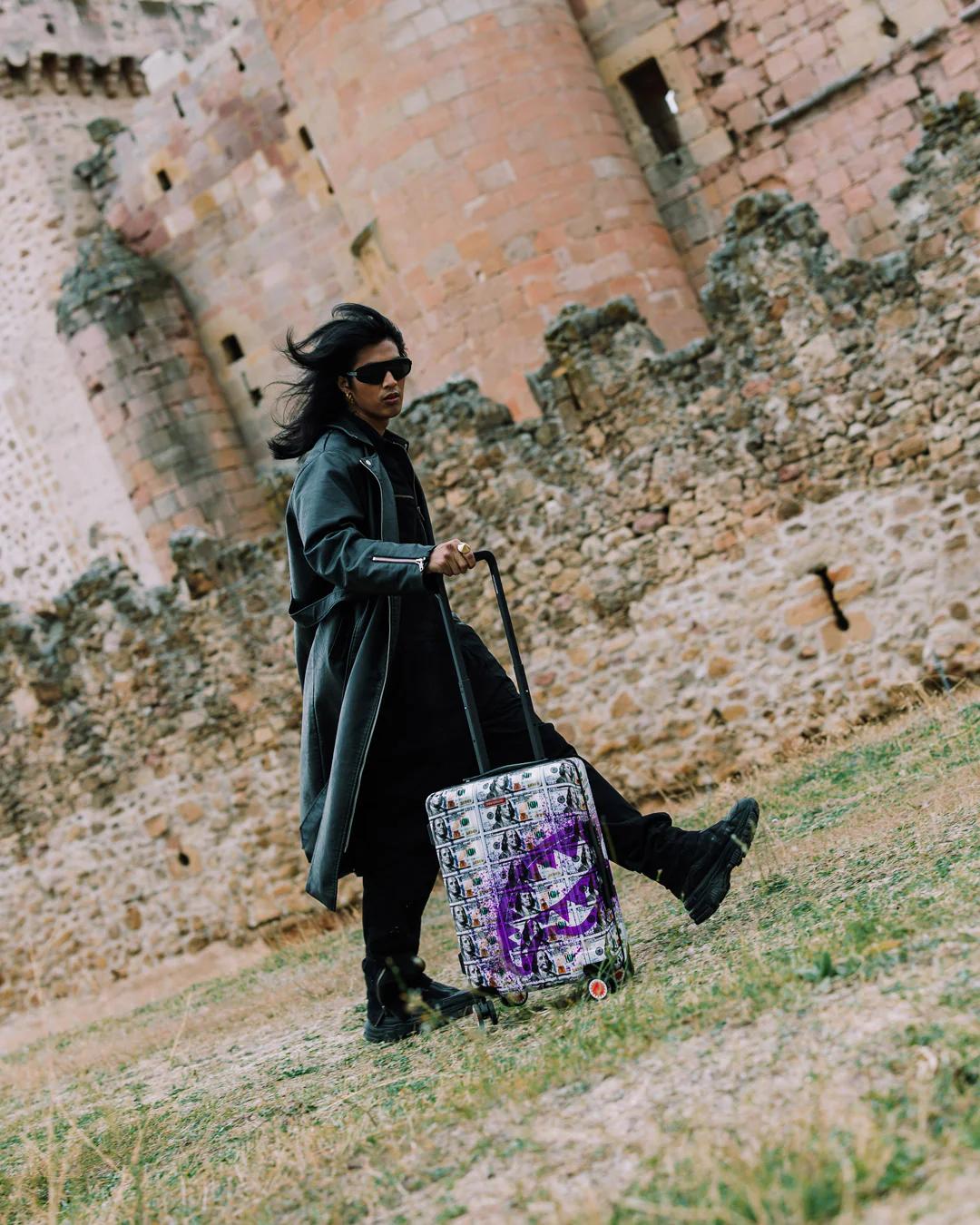 Sprayground Exclusive | BILLIONS IN THE BANK HARD SHELL CARRY-ON LUGGAGE