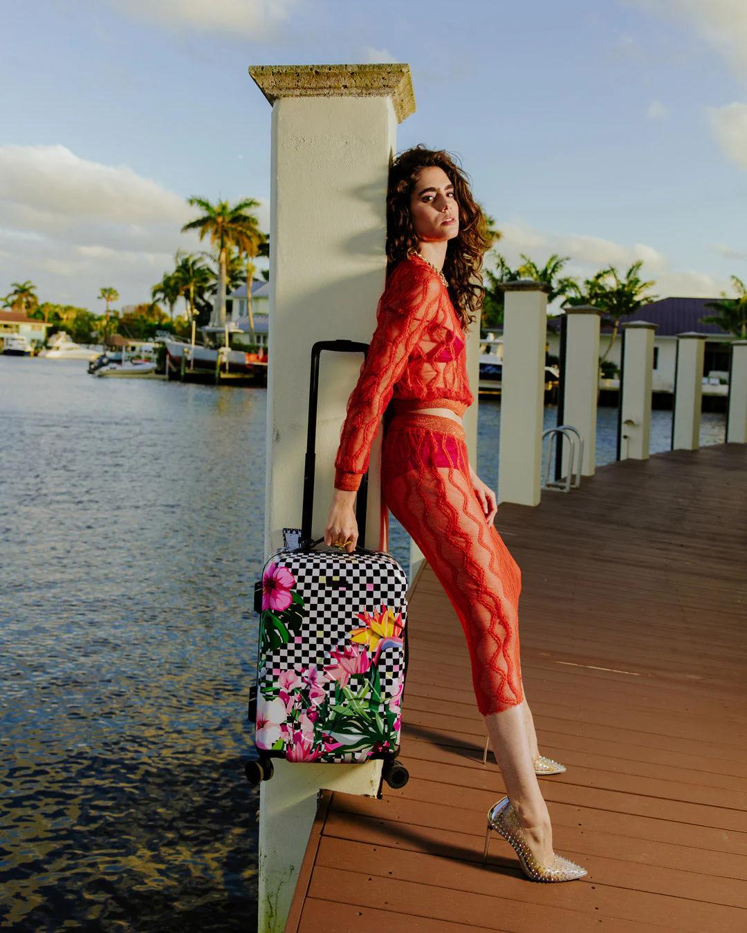 Sprayground Trending | RODEO DRIVE SHARKNAUTICS HARDSHELL CARRY-ON LUGGAGE