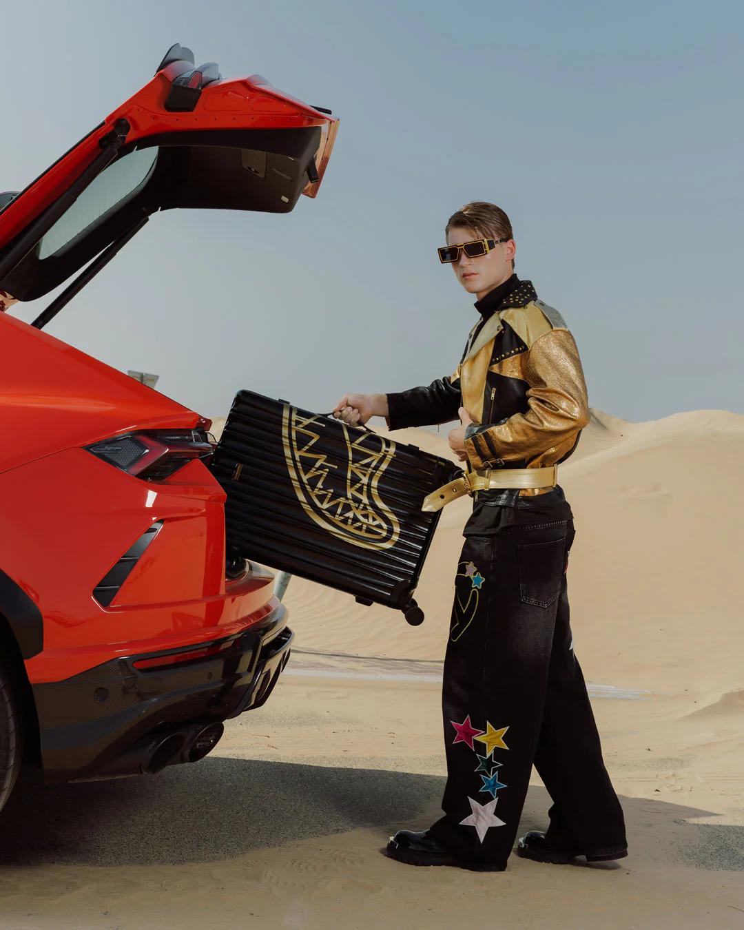 Sprayground Trending | GOLD FANG FULL-SIZE LUGGAGE