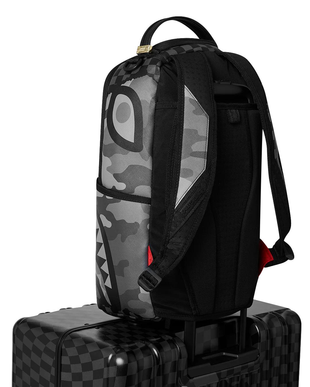 Sprayground Exclusive | 3AM RIPTIDE SHARKNAUTICS HARDSHELL FULL-SIZE LUGGAGE