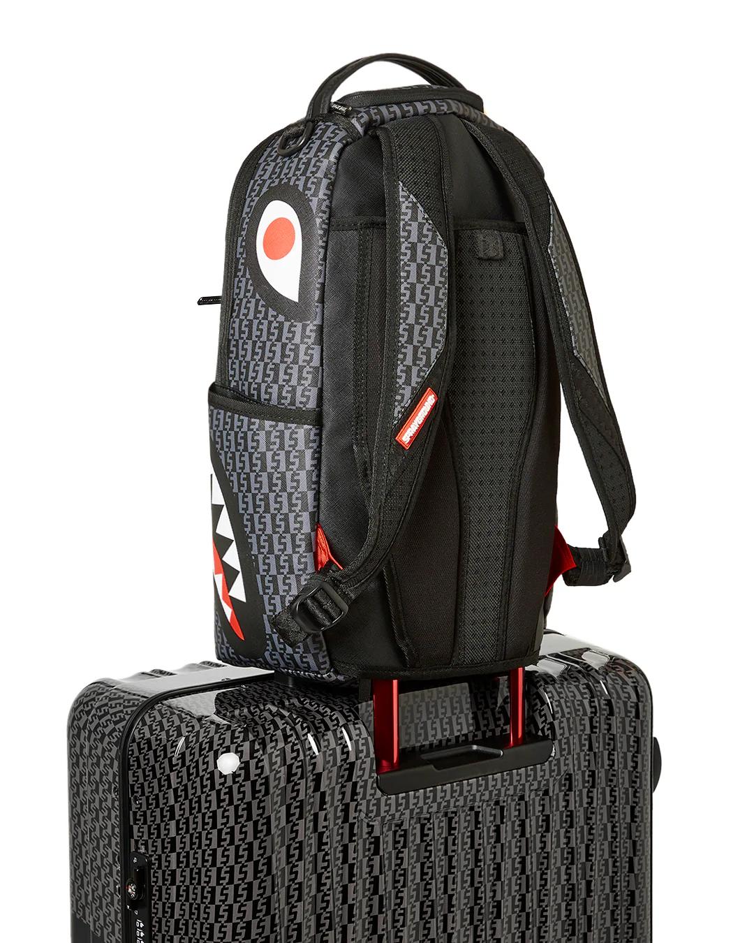 Sprayground Signature | SPRAYGATTI REVV SHARKNAUTICS HARDSHELL FULL-SIZE LUGGAGE