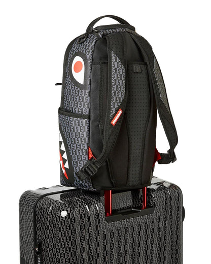 Sprayground Signature | SPRAYGATTI REVV SHARKNAUTICS HARDSHELL FULL-SIZE LUGGAGE