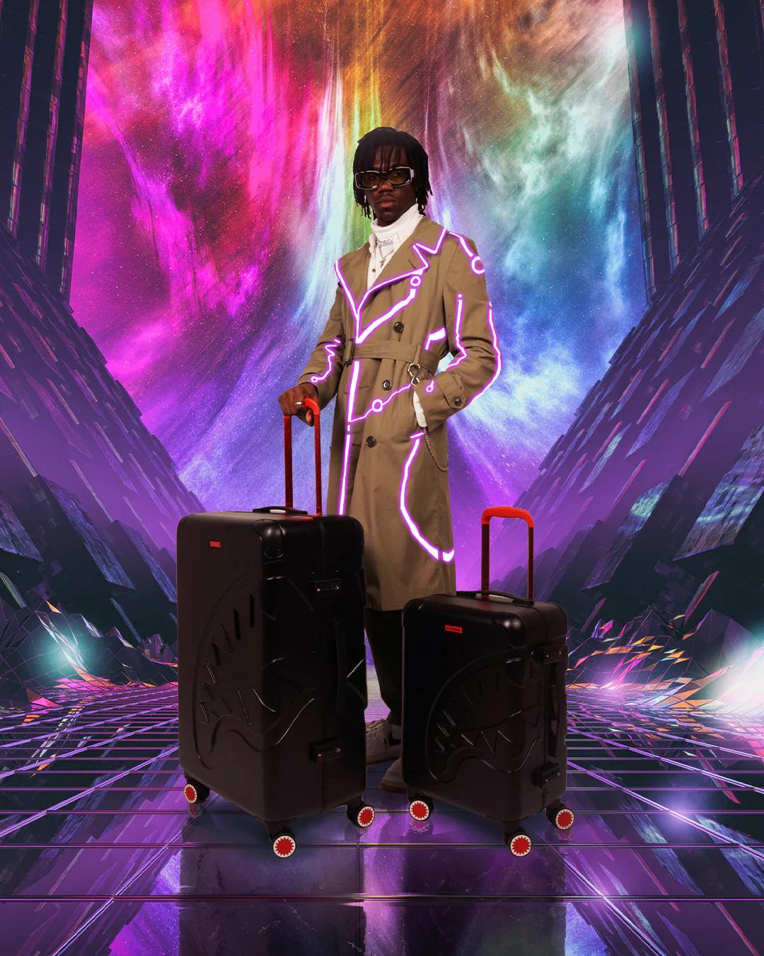 Sprayground Recommended | SHARKITECTURE MOLDED 29” FULL-SIZE LUGGAGE