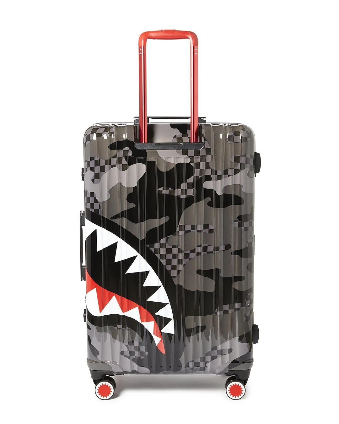 Sprayground Signature | 3AM SHARKNAUTICS 29.5” FULL-SIZE LUGGAGE