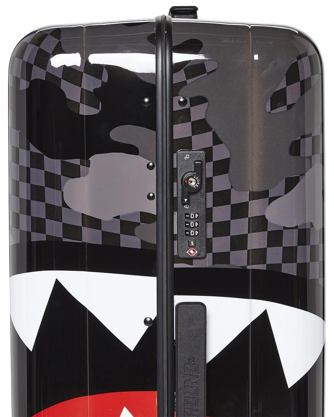 Sprayground Signature | 3AM SHARKNAUTICS 29.5” FULL-SIZE LUGGAGE