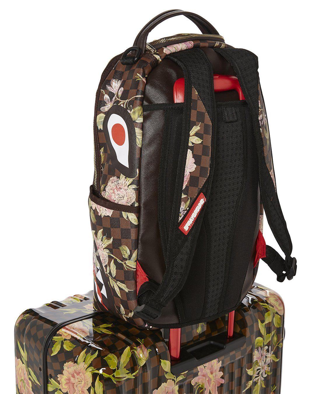 Sprayground Classic | SHARKFLOWER 29.5” FULL-SIZE SHARKNAUTICS LUGGAGE