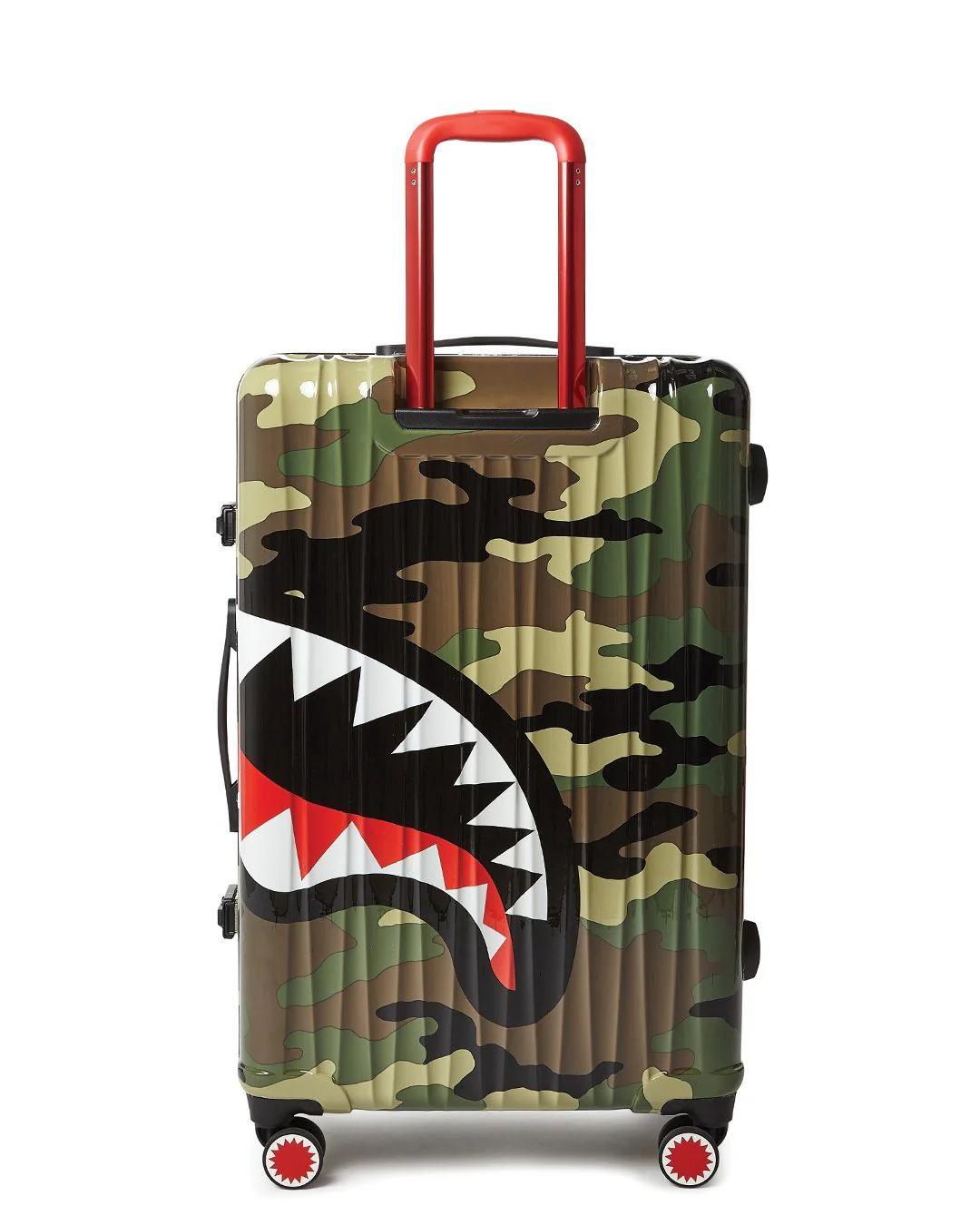 Sprayground New | SHARKNAUTICS (CAMO) 29.5” FULL-SIZE LUGGAGE