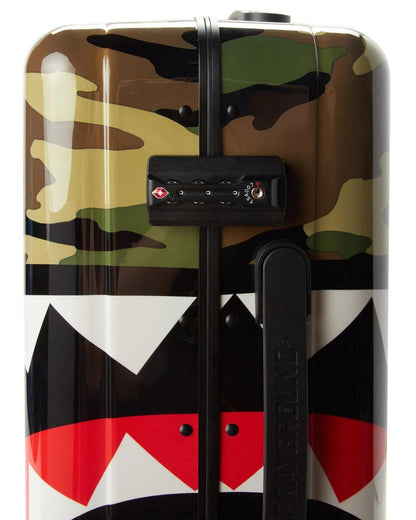 Sprayground New | SHARKNAUTICS (CAMO) 29.5” FULL-SIZE LUGGAGE