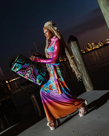 Sprayground Signature | A.I. PATH TO THE FUTURE III DUFFLE - SANDFLOWER COLLAB (GLOW IN THE DA