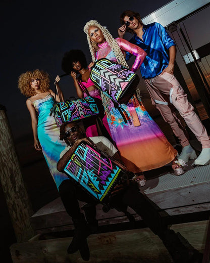 Sprayground Signature | A.I. PATH TO THE FUTURE III DUFFLE - SANDFLOWER COLLAB (GLOW IN THE DA