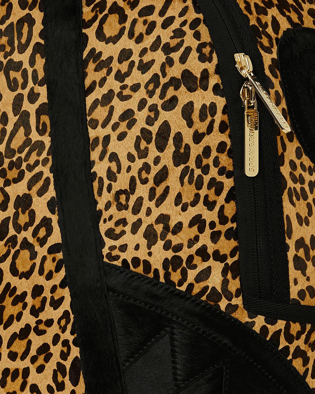 Sprayground Essential | AFRICAN INTELLIGENCE 9 COURAGE LIVES ON BACKPACK - SANDFLOWER COLLAB