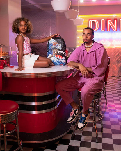 Sprayground Recommended | AMARI BAILEY & SISTER SURFRIDER COLLAB BACKPACK (DLXV)