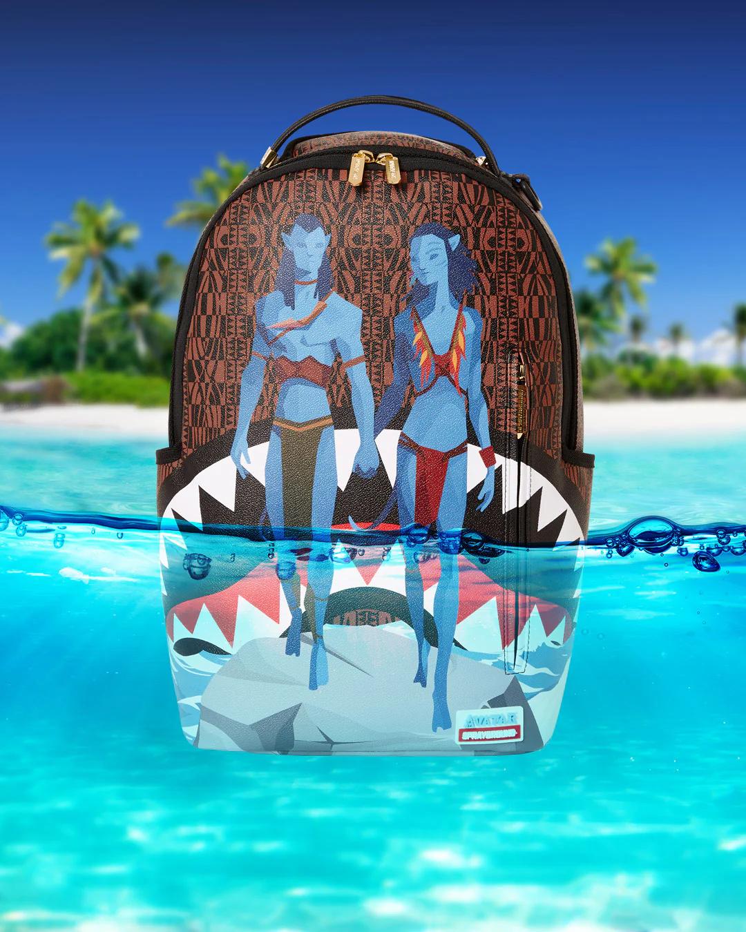 Sprayground Featured | JAKE AND NEYTIRI SHARKS IN PANDORA