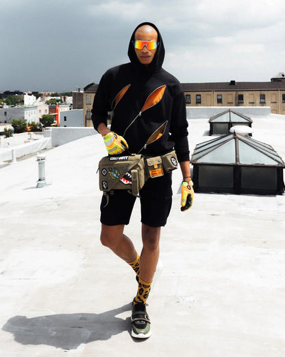 Sprayground Premium | CALL OF DUTY NEVER BACK DOWN CROSSBODY