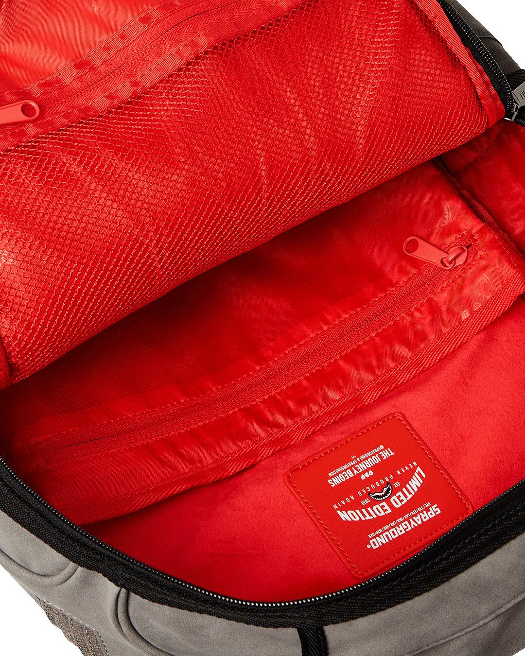 Sprayground Trending | DUNE STILLSUIT SHARK BACKPACK