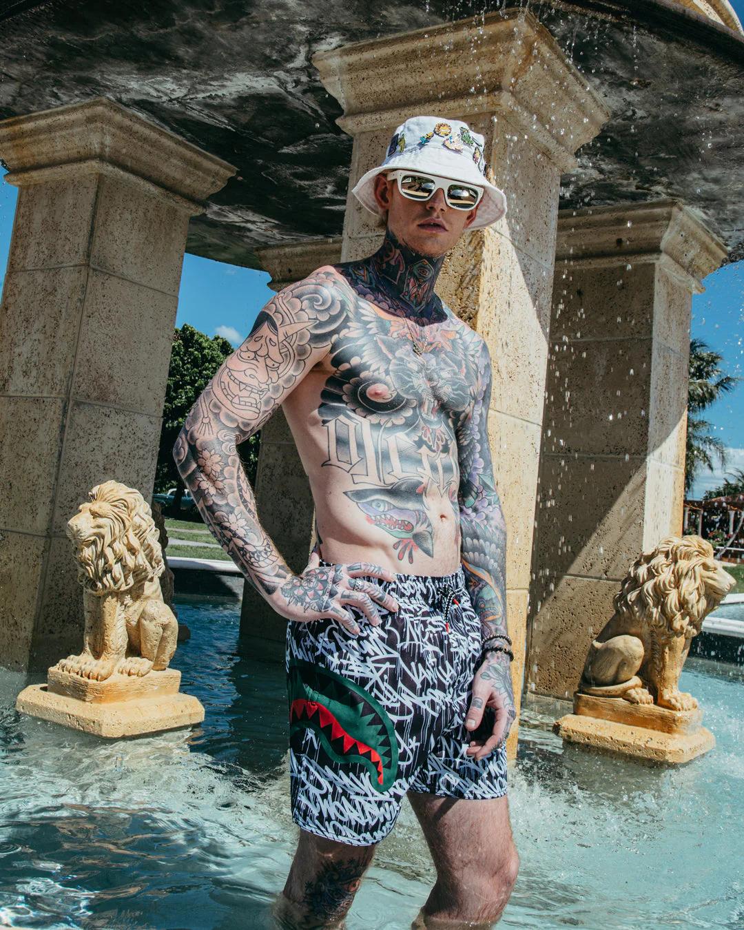 Sprayground Signature | SCRIBBLE SHARK SHOTO SWIM TRUNKS
