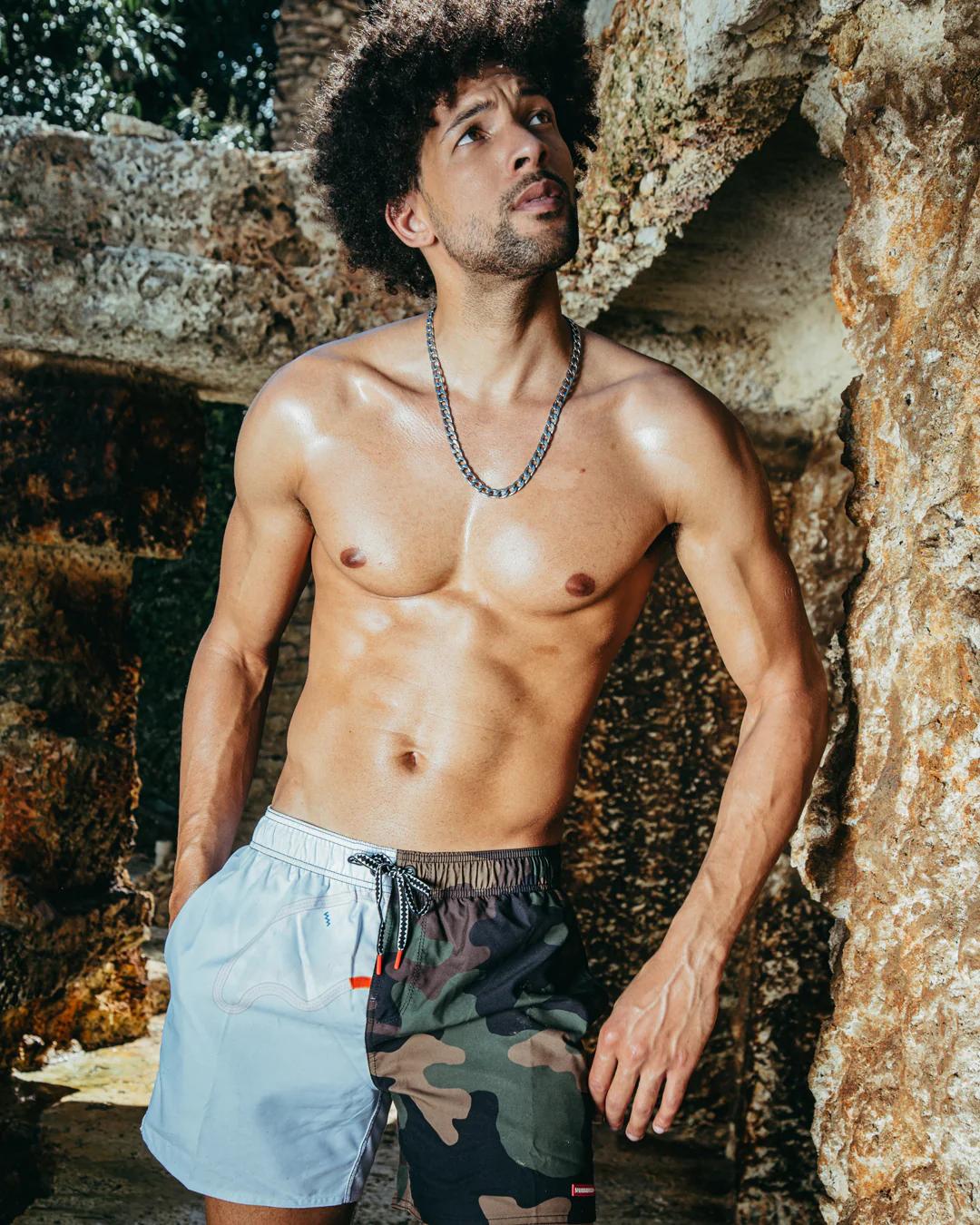 Sprayground Classic | SPLIT BITE CAMO SHOTO SWIM TRUNKS