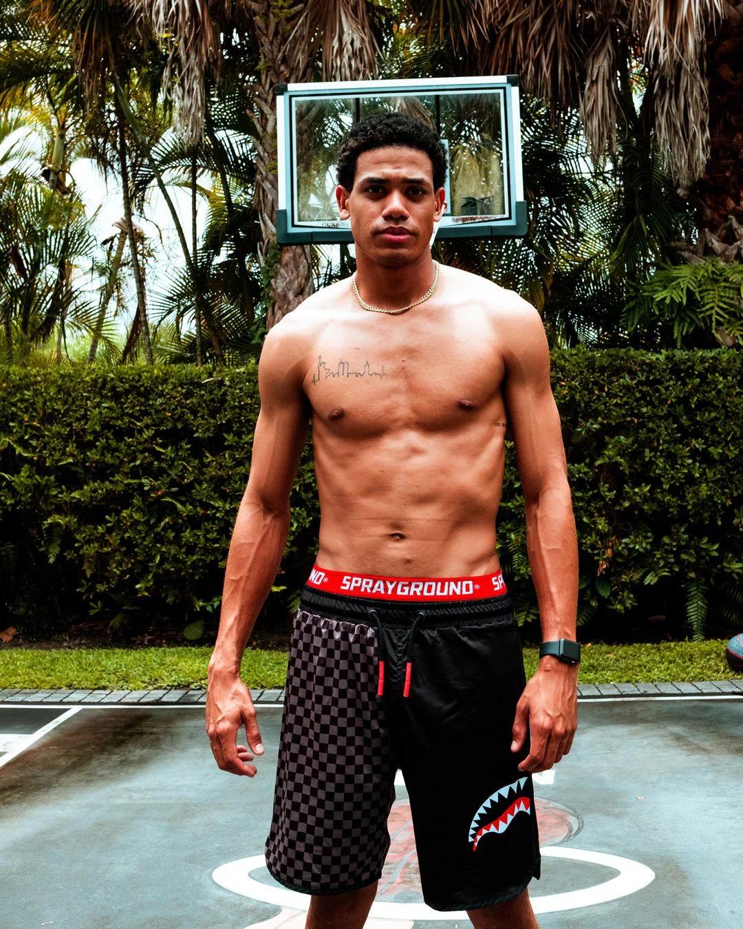 Sprayground Exclusive | GREY CHECKERED SPLIT CORTO SWIM TRUNKS