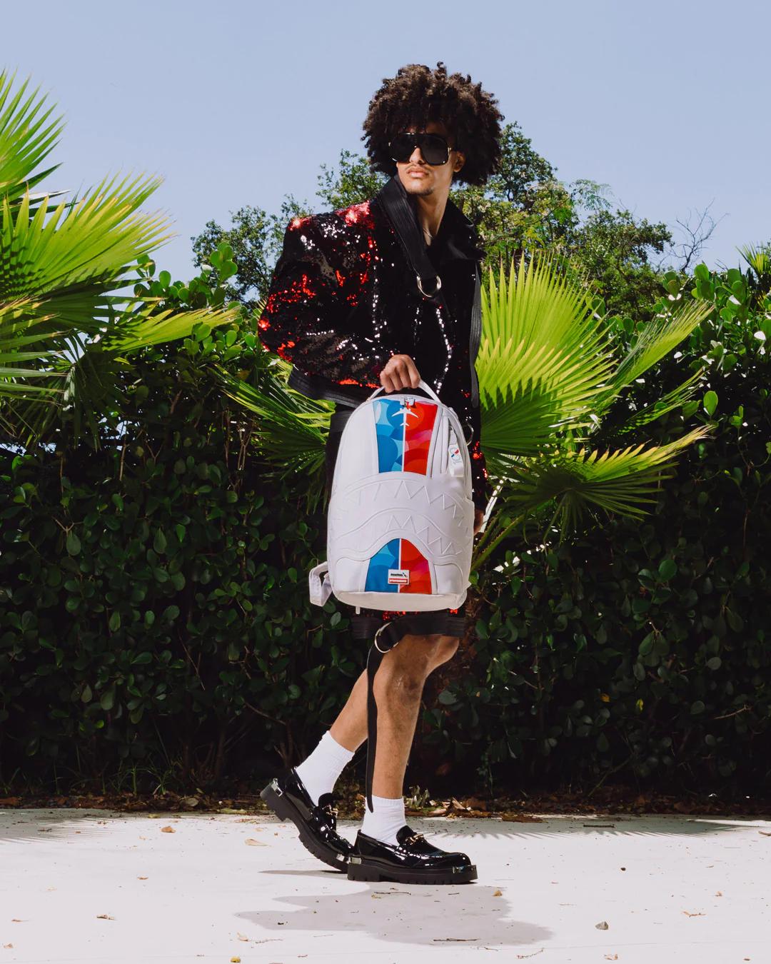 Sprayground Essential | AMERICAN AIRLINES MAXIMUM ALTITUDE BACKPACK (WHITE)