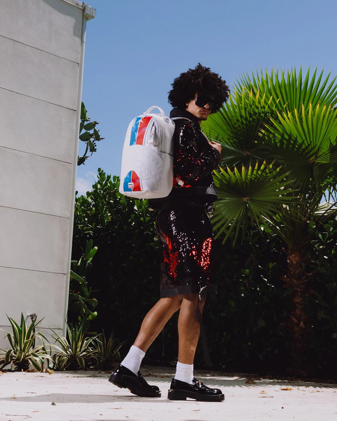 Sprayground Essential | AMERICAN AIRLINES MAXIMUM ALTITUDE BACKPACK (WHITE)