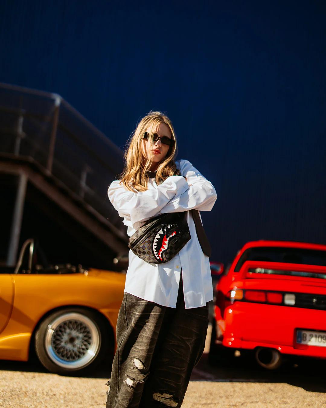 Sprayground Popular | SPEED SHARK SIDE SWIPE SAVVY CROSSBODY