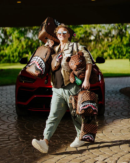 Sprayground Featured | LENTICULAR EFFECTS CROSSOVER CLUTCH W/ SHOULDER STRAP