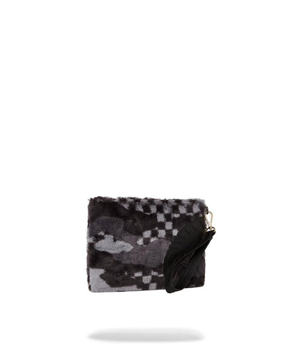 Sprayground Exclusive | 3AM PLUSH ASPEN HIGHLANDS CROSSOVER CLUTCH