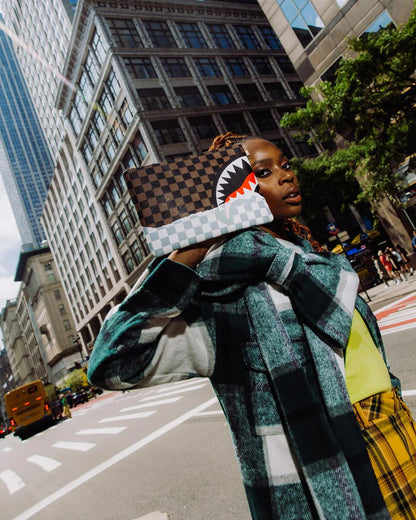 Sprayground Essential | UNSTOPPABLE ENDEAVORS II CROSSOVER CLUTCH