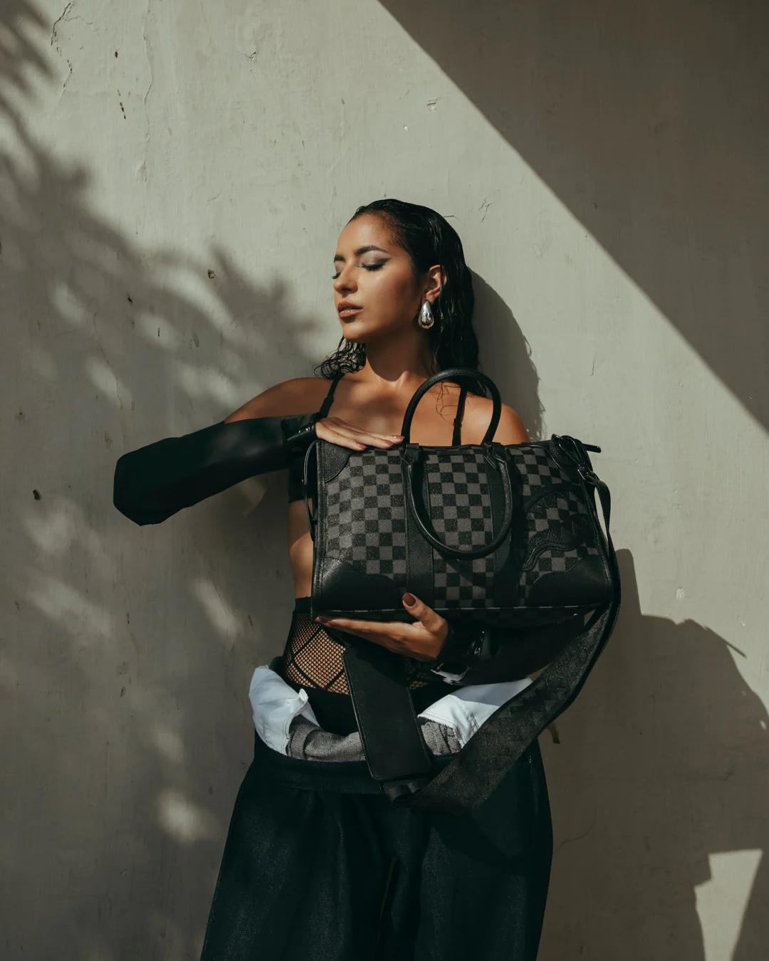 Sprayground Essential | MIDNIGHT CHATEAU MINI PYRAMID DUFFLE