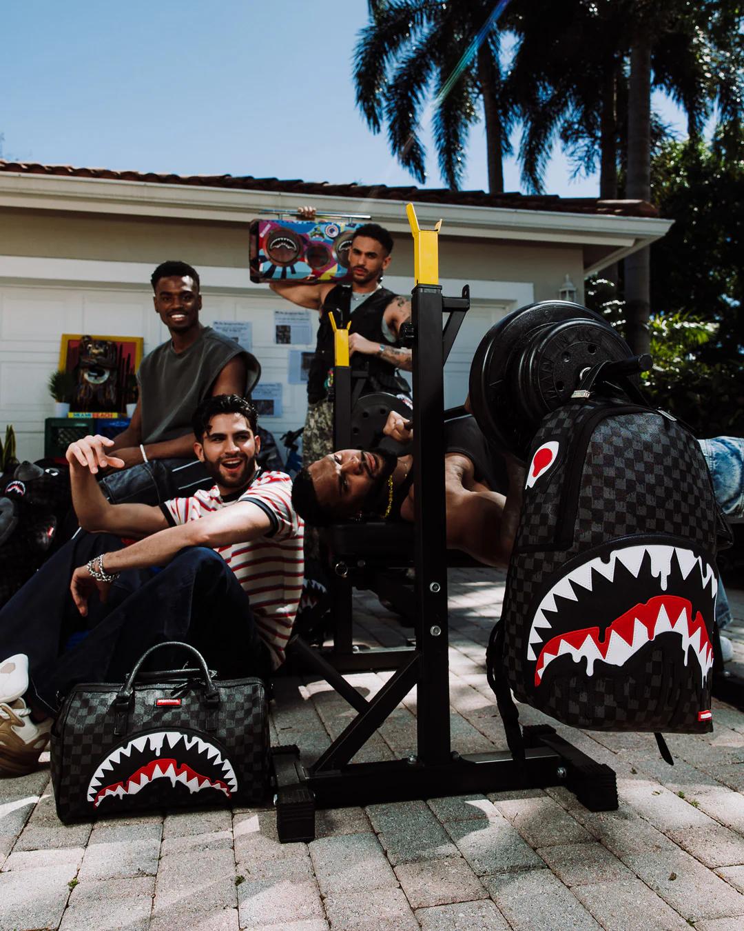 Sprayground Essential | SHARKS IN PARIS THUNDERDRIP MINI DUFFLE