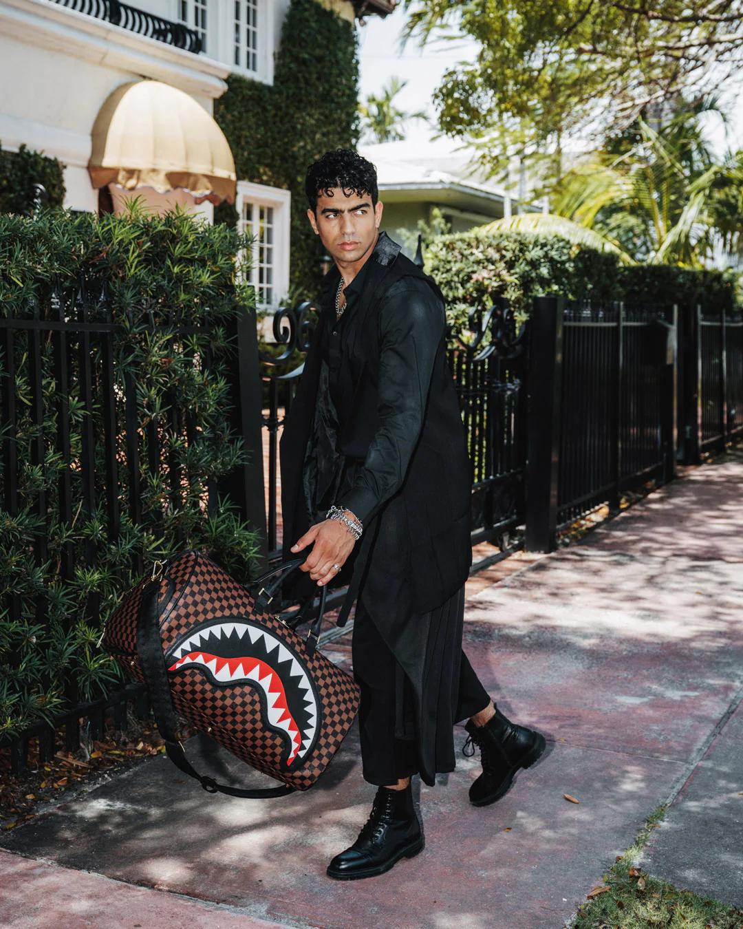 Sprayground Popular | SAWTOOTH SHARKS IN PARIS DUFFLE