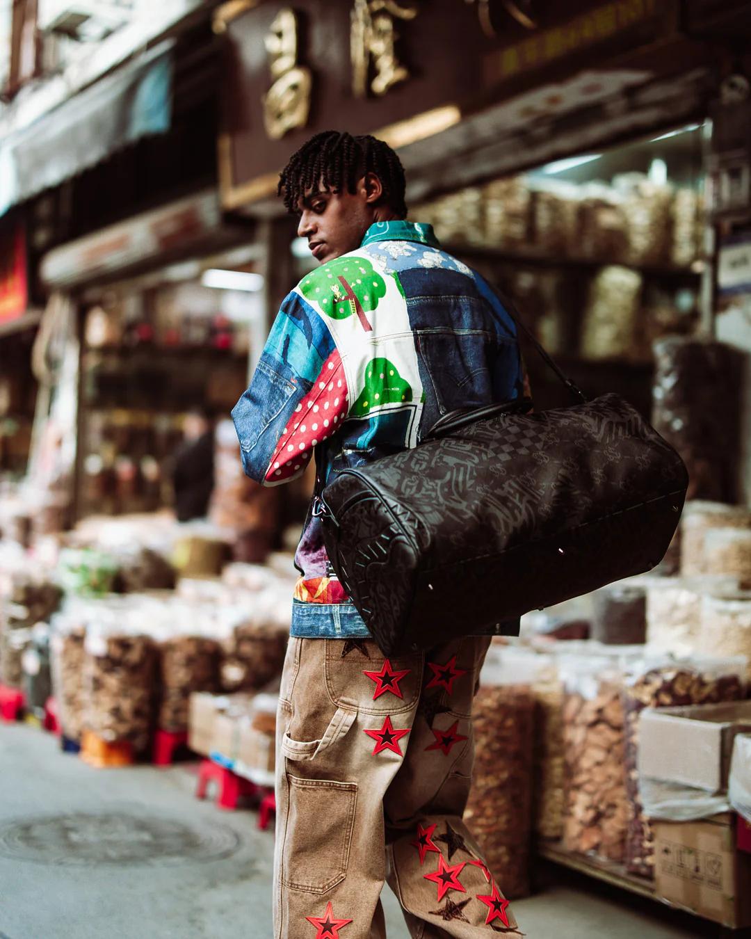 Sprayground Signature | 4AM EMPEROR DUFFLE