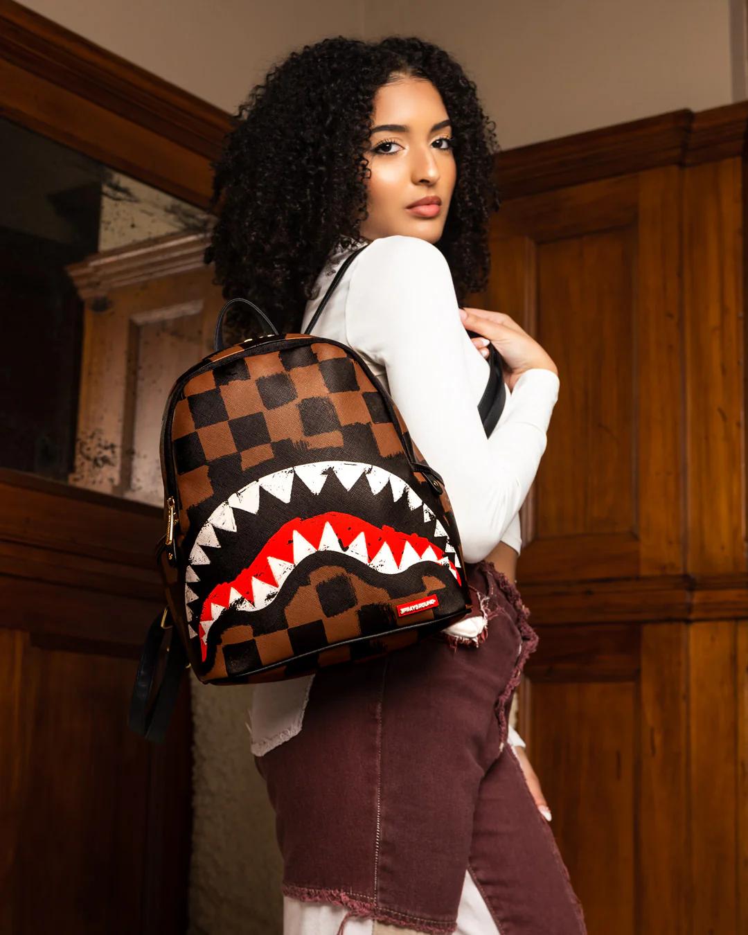 Sprayground Recommended | SHARKS IN PARIS VANQUISH SAVAGE