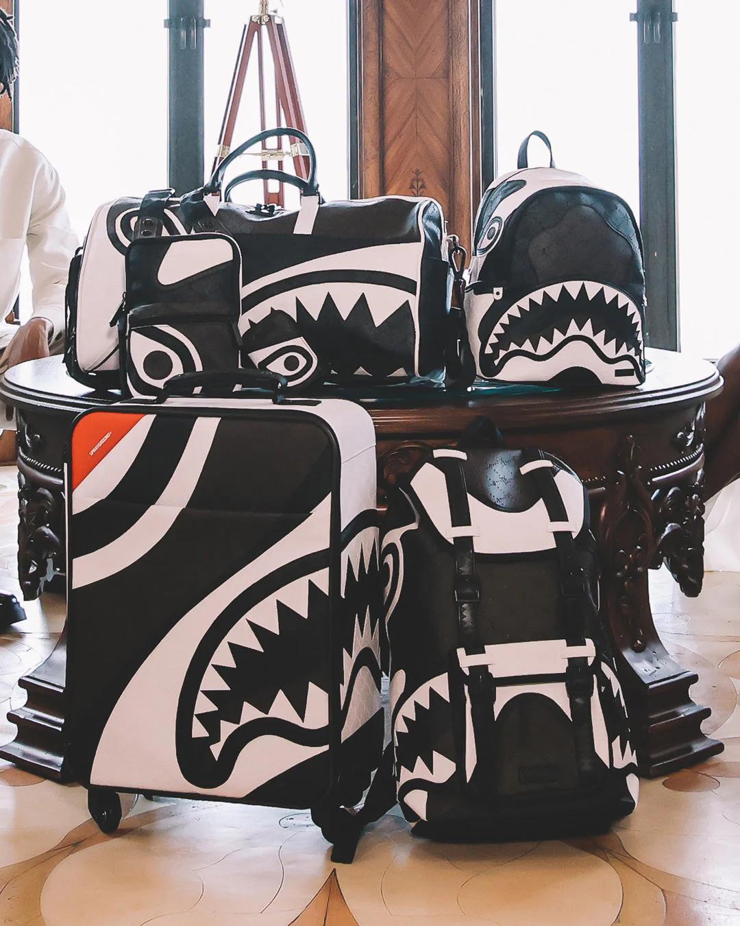 Sprayground Essential | V.V.I.P. SAVAGE BACKPACK