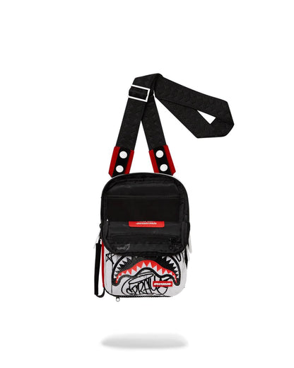 Sprayground Trending | DIAMOND DISTRICT MESSENGER SLING