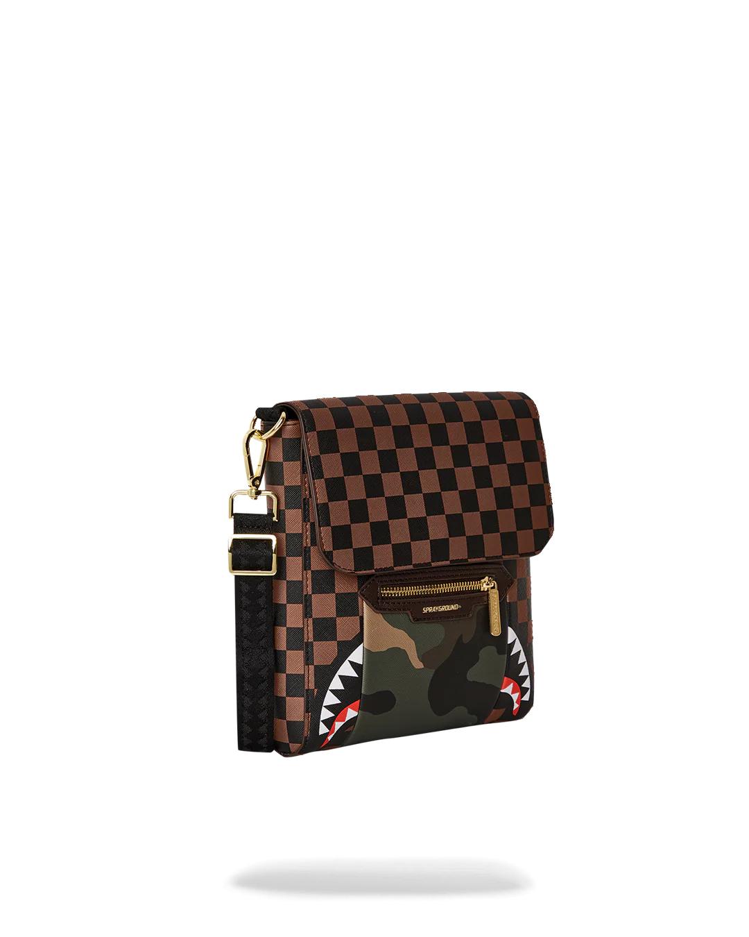 Sprayground Classic | EXTERIOR GOLD ZIP POCKET SHARKS IN PARIS MESSENGER SLING BAG