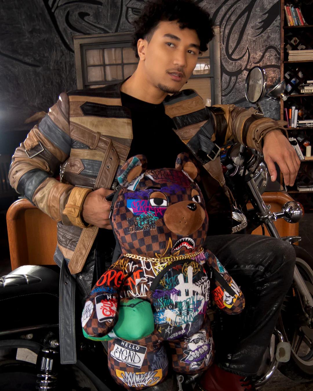 Sprayground Trending | SHARKS IN PARIS THE RIZZ MONEYBEAR TEDDYBEAR BACKPACK