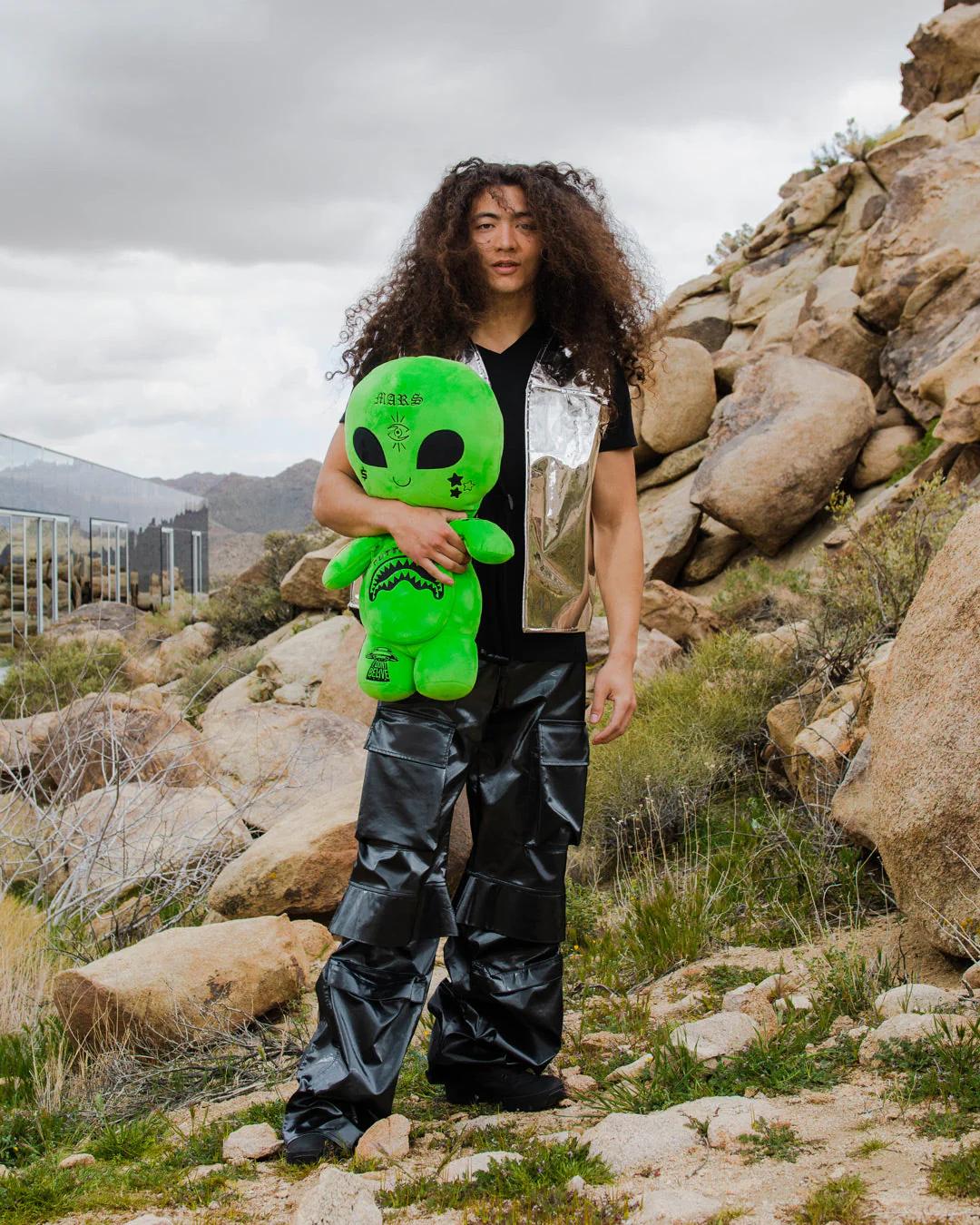 Sprayground Recommended | ALIEN PLUSH BACKPACK