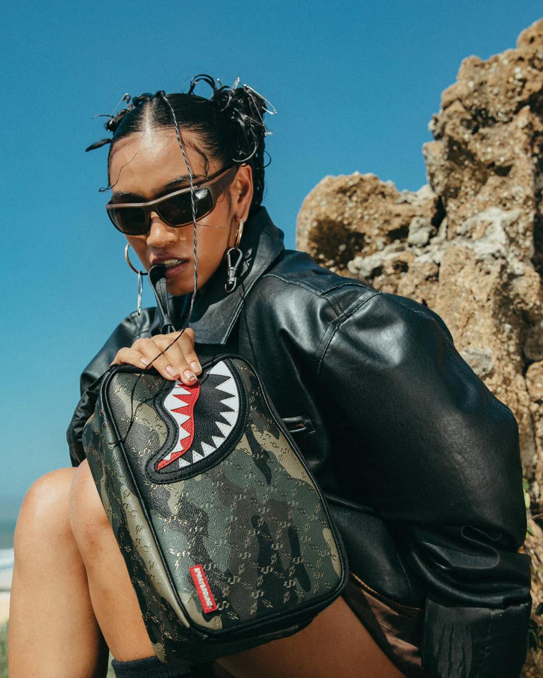 Sprayground Classic | LASERS BLAZIN TOILETRY BRICKSIDE BAG