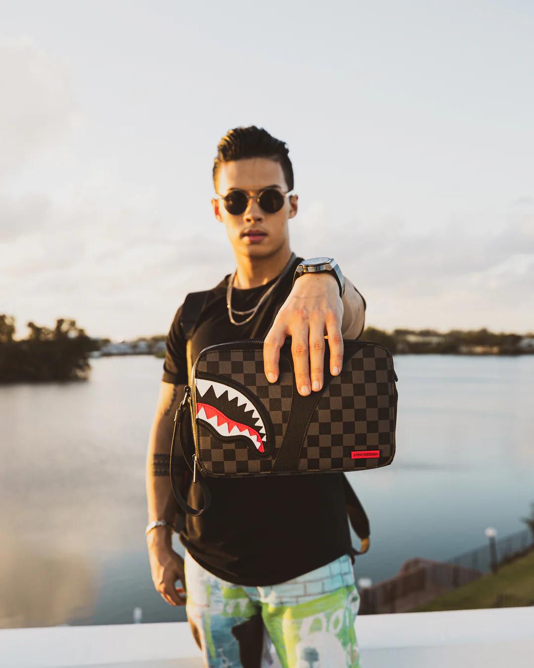 Sprayground Essential | HENNY AIIR TO THE THRONE TOILETRY BAG