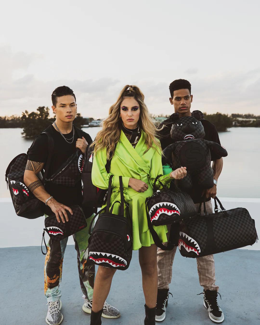 Sprayground Essential | HENNY AIIR TO THE THRONE TOILETRY BAG