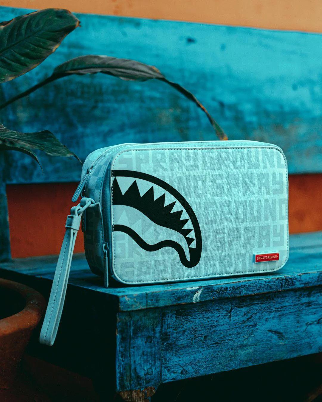 Sprayground Recommended | SPLIT THE CHECK (PEARL) TOILETRY BAG