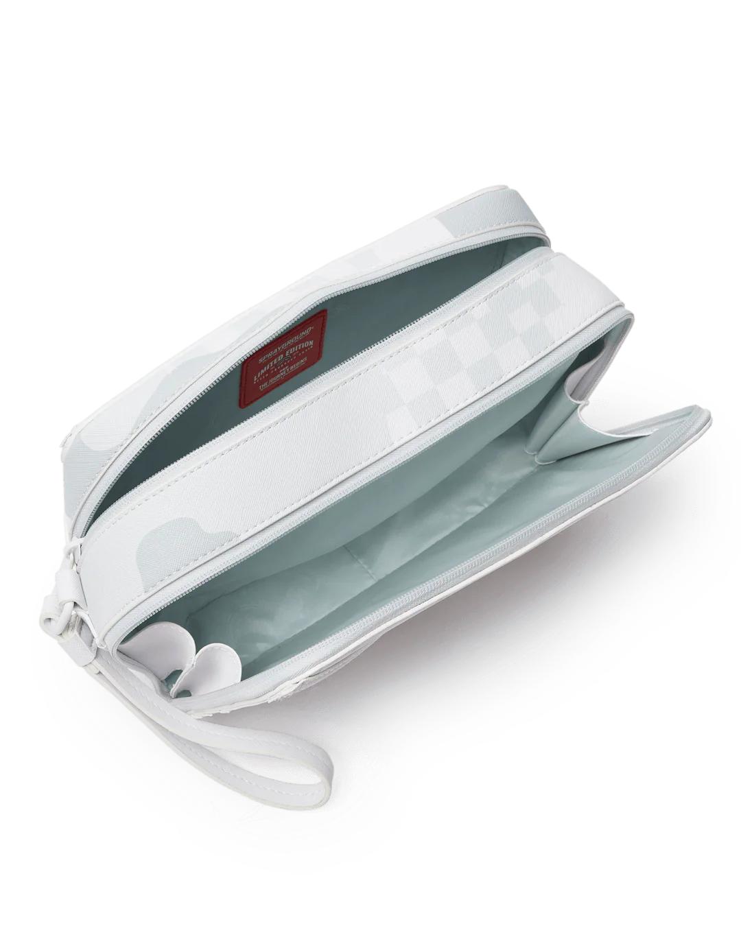 Sprayground Classic | 3AM LE BLANC TOILETRY BAG