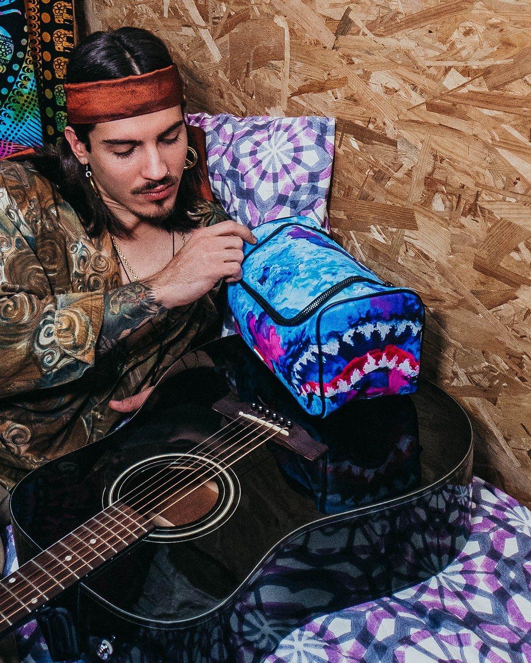 Sprayground Exclusive | COLOR DRIP TOILETRY BAG