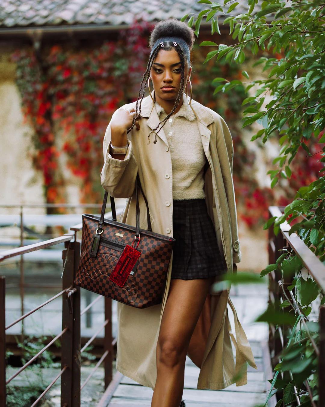 Sprayground Exclusive | FROM PARIS WITH LOVE TOTE