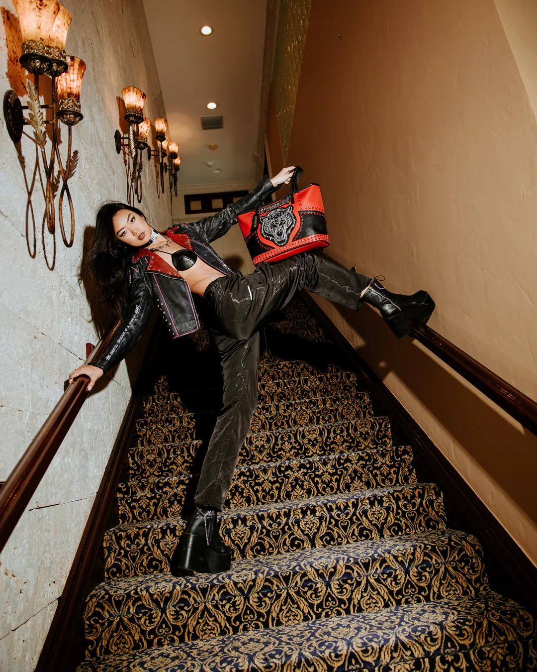Sprayground Recommended | BRONX BRAWLER TOTE